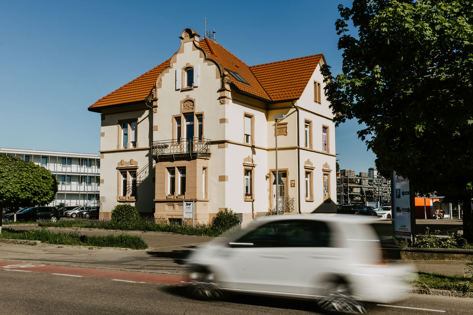 Ansicht des Bürogebäudes Steuerkanzlei Pellegrino